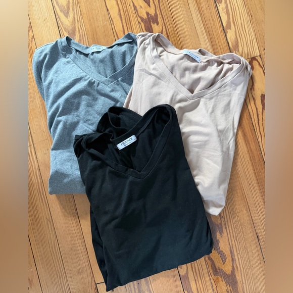 Ekouaer Tops - Ekouaer Maternity Tops Bundle Size Small 3 Pack Ruched Tee Black Beige Grey